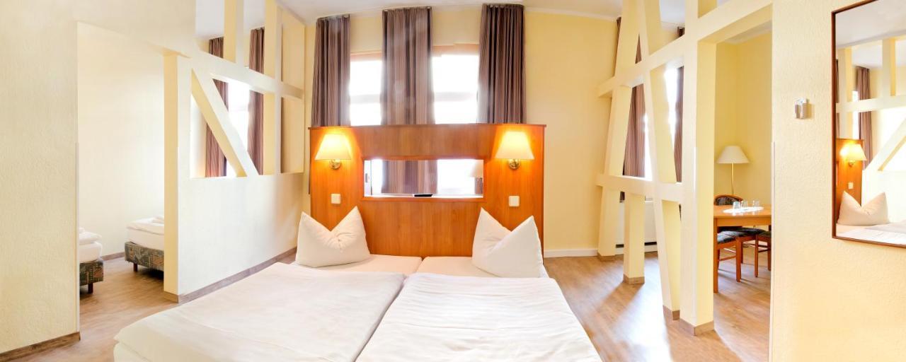 יינה Hotel Thueringer Hof מראה חיצוני תמונה