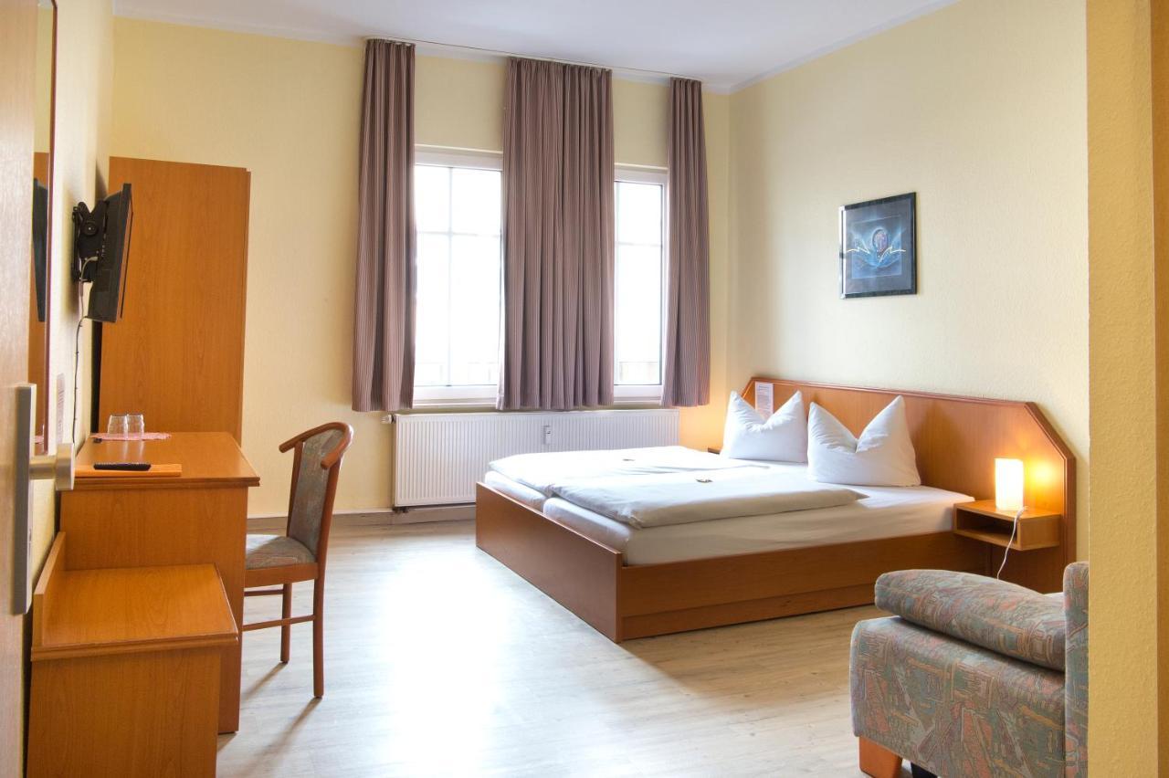 יינה Hotel Thueringer Hof מראה חיצוני תמונה