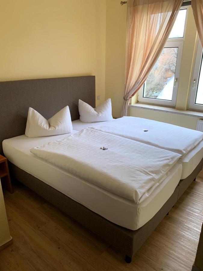 יינה Hotel Thueringer Hof מראה חיצוני תמונה